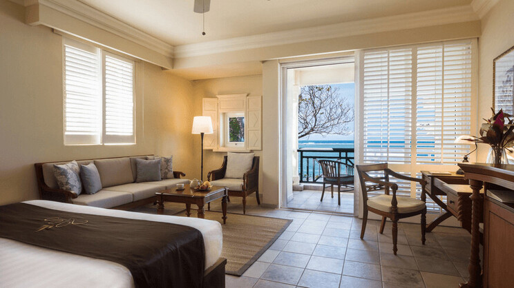 Colonial Ocean Front Terrace